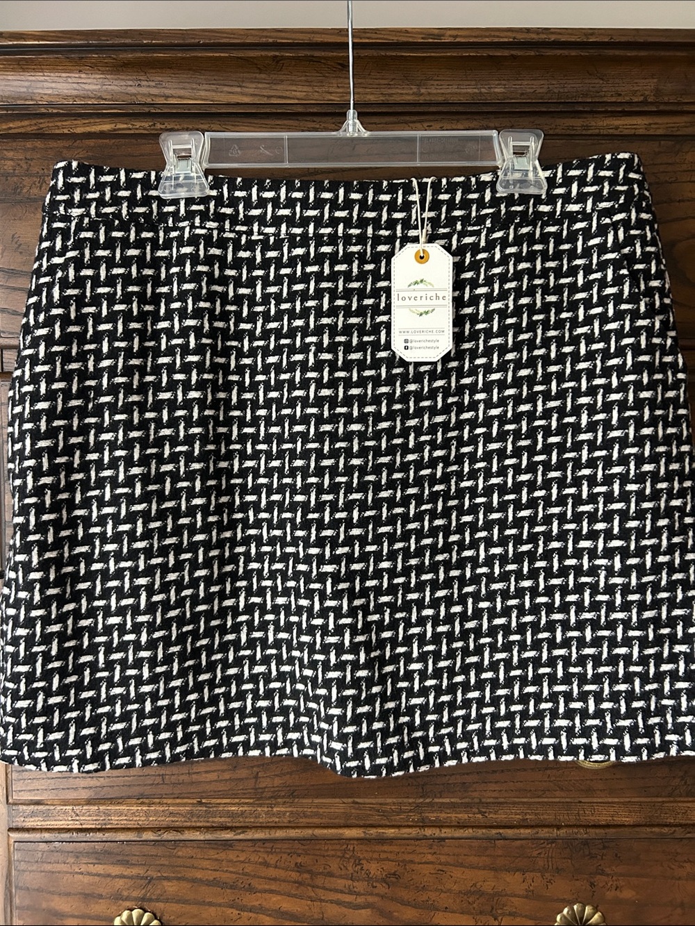 NWT Love Riche Textured Black & White Woven Mini Skirt, Size 1X